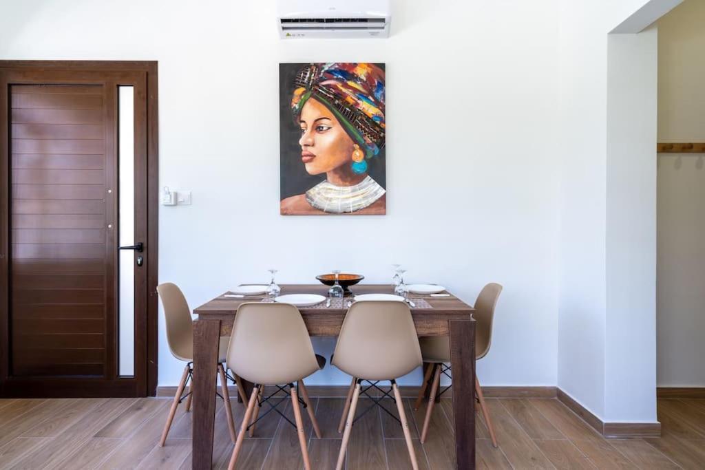 Verdant 1-bedroom In Апартаменти Ларнака